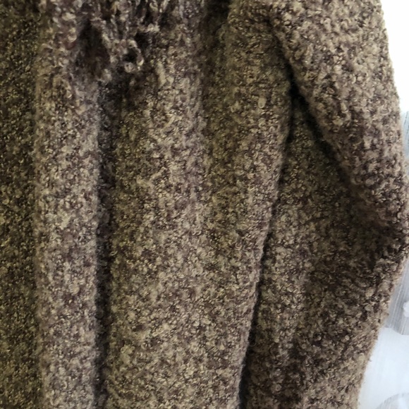 Duster Brown Knit Wool Removable Collar Detailing - Picture 9 of 15